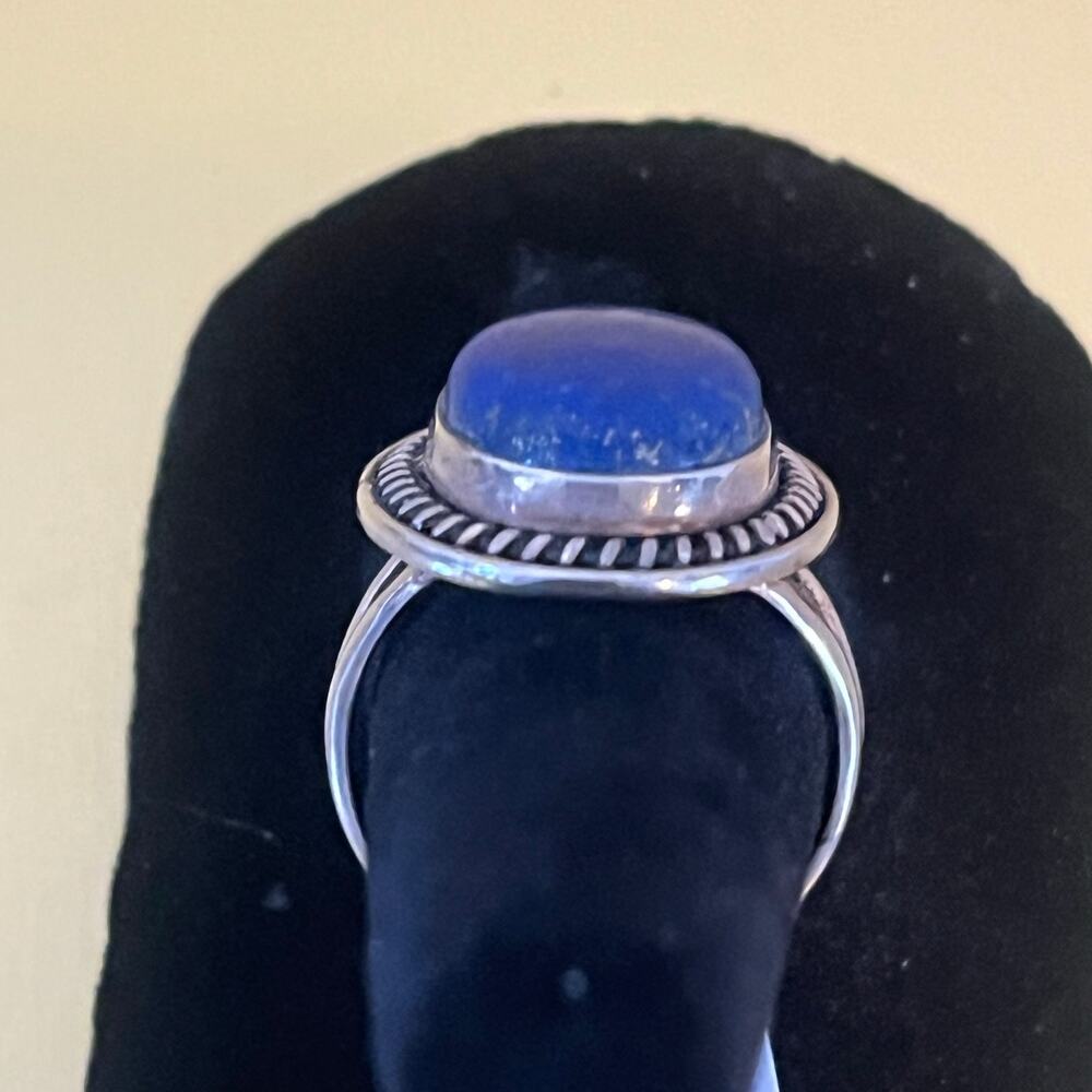 Native American made size 8 Lapis Lazuli set in 925 Sterling Silver. - Picture 3 of 6